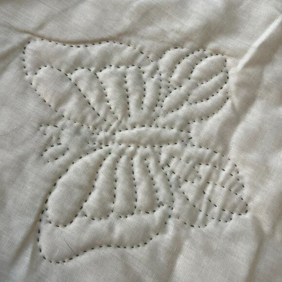 Vintage Quilted Bedspread Cotton Kids Butterfly Reversible Hand Stitched - Picture 11 of 12
